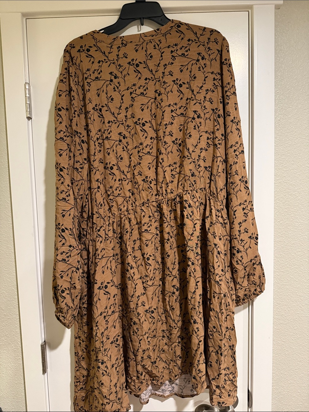 Ava & Viv Tan Floral Smocked Long-Sleeve Dress - Picture 6 of 7